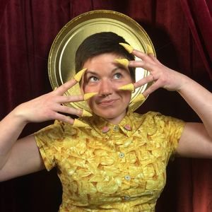 Meet your Posher, Elizabeth